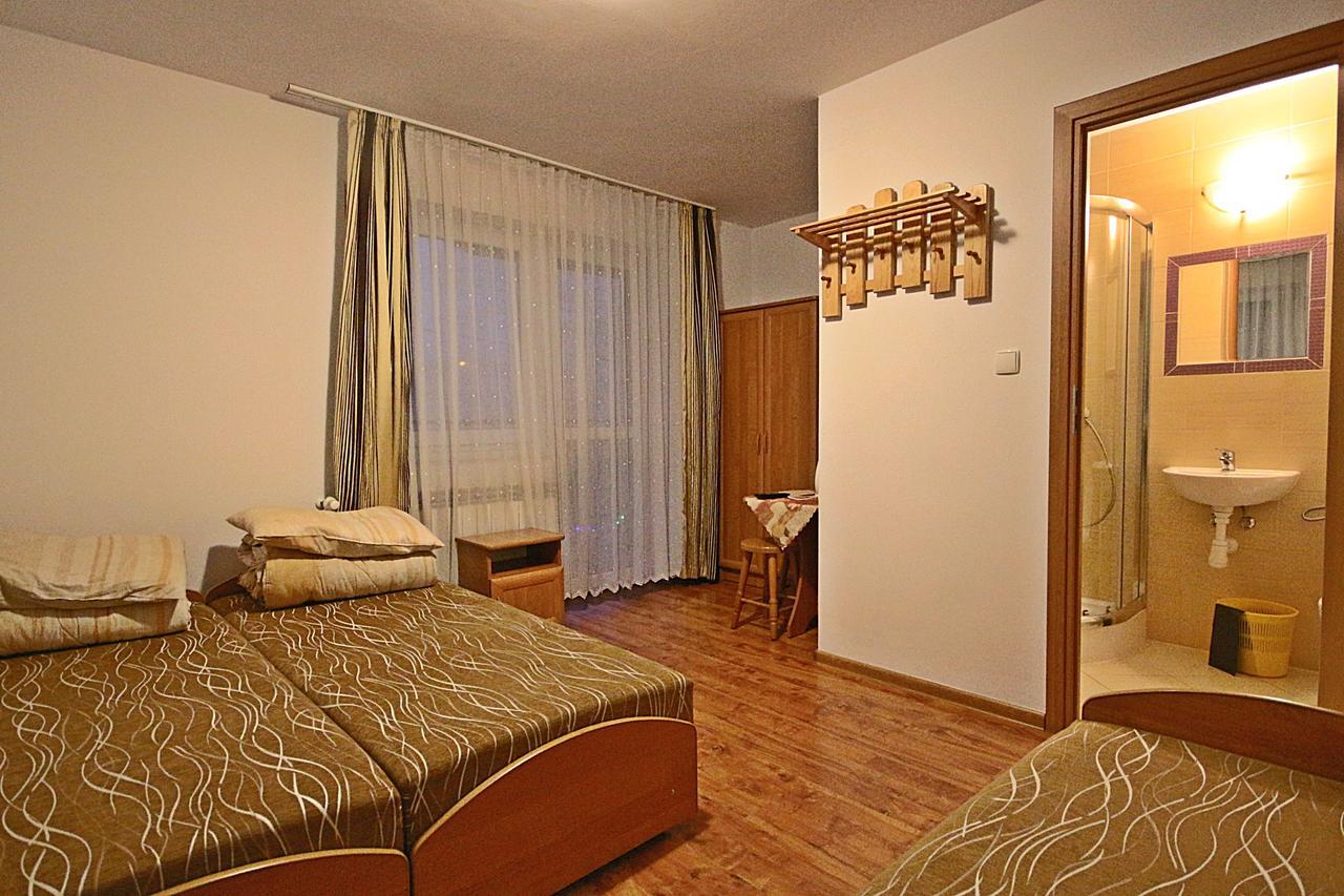 Dom Wczasowy " U Jozefa " Zakopane Luaran gambar