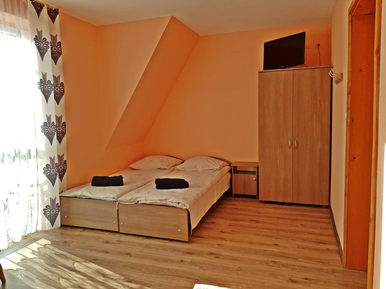 Dom Wczasowy " U Jozefa " Zakopane Luaran gambar